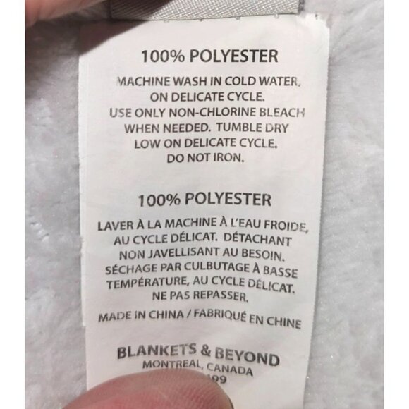 Blanekts & Beyond Llama Bathrobe Unisex Baby 12 M Grey Blue Stars Animals NEW - Picture 7 of 9